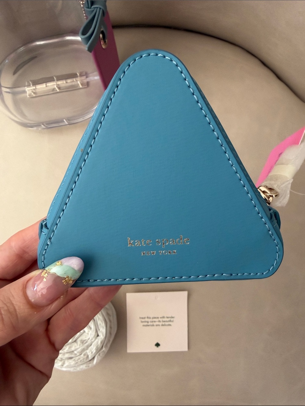 Kate Spade X Disney clear jar crossbody with blue Alice applique and pink tag - Picture 11 of 13